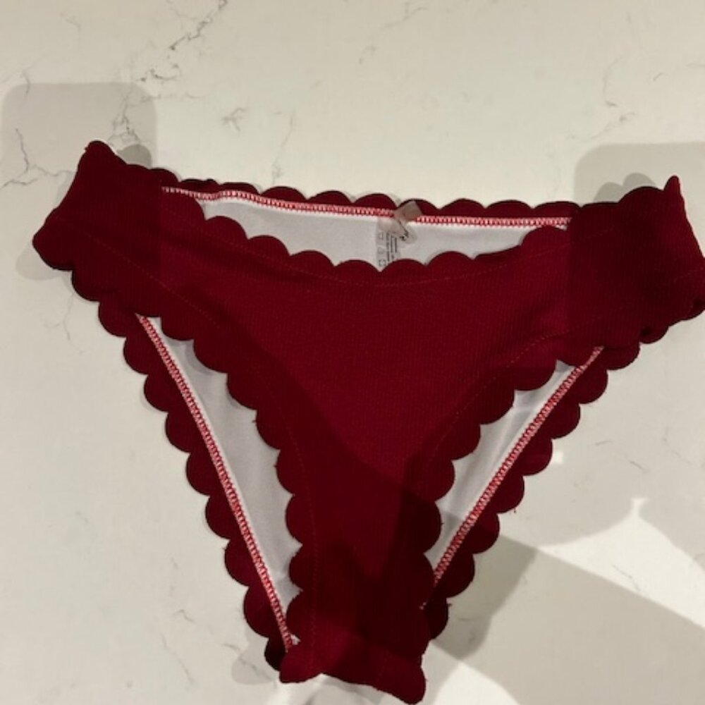 Shein Red, French Cut Scalloped bathing suit bottom, size Large